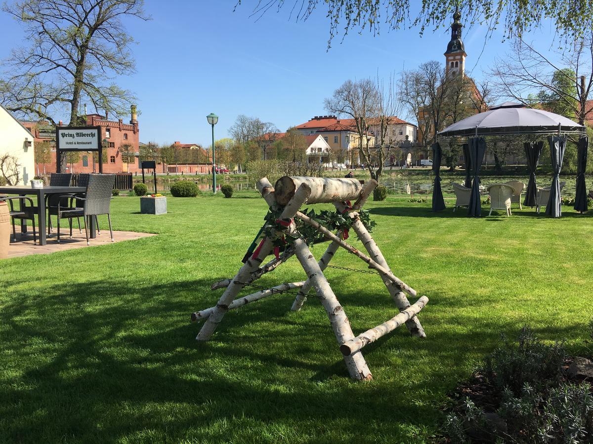 Hotel Prinz Albrecht Neuzelle Esterno foto